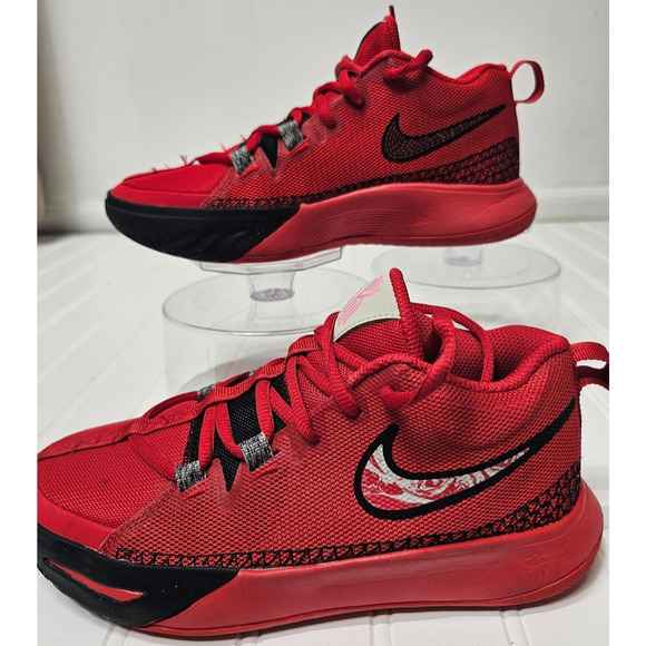 Nike Kyrie Flytrap VI University Red size 4.5 Y. - Picture 1 of 5